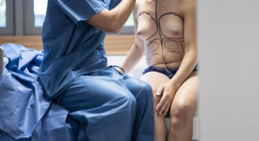 Transidentité: «Le manque de connaissances peut aboutir à des erreurs médicales»